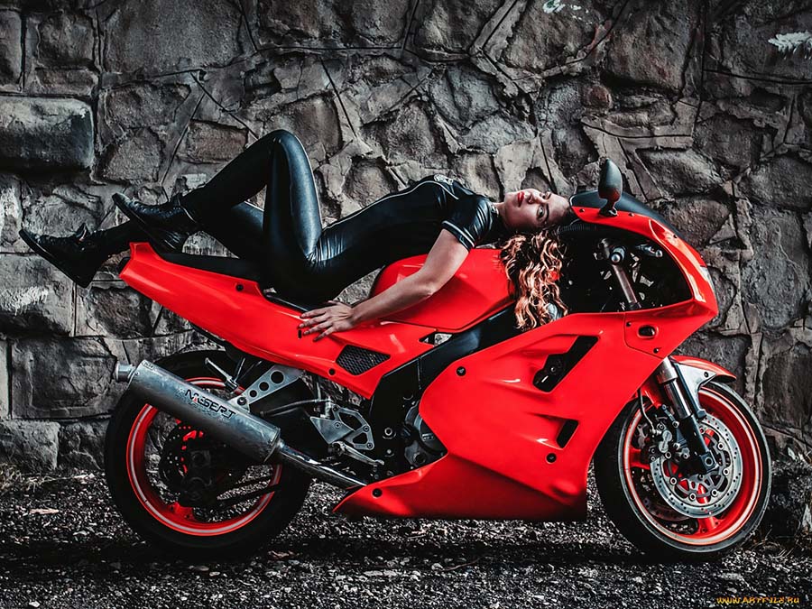 Beautiful girl Beautiful girls and motorcycles in Bhubaneshwar