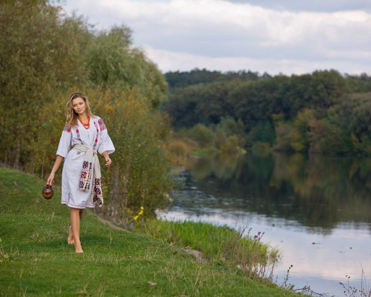 Nude girl Slavic women in Bhubaneshwar