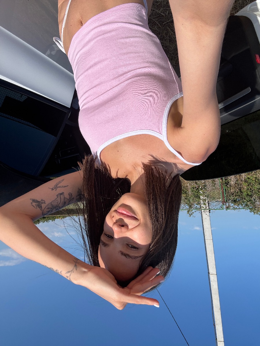 Sexy model Tina in Bhubaneshwar